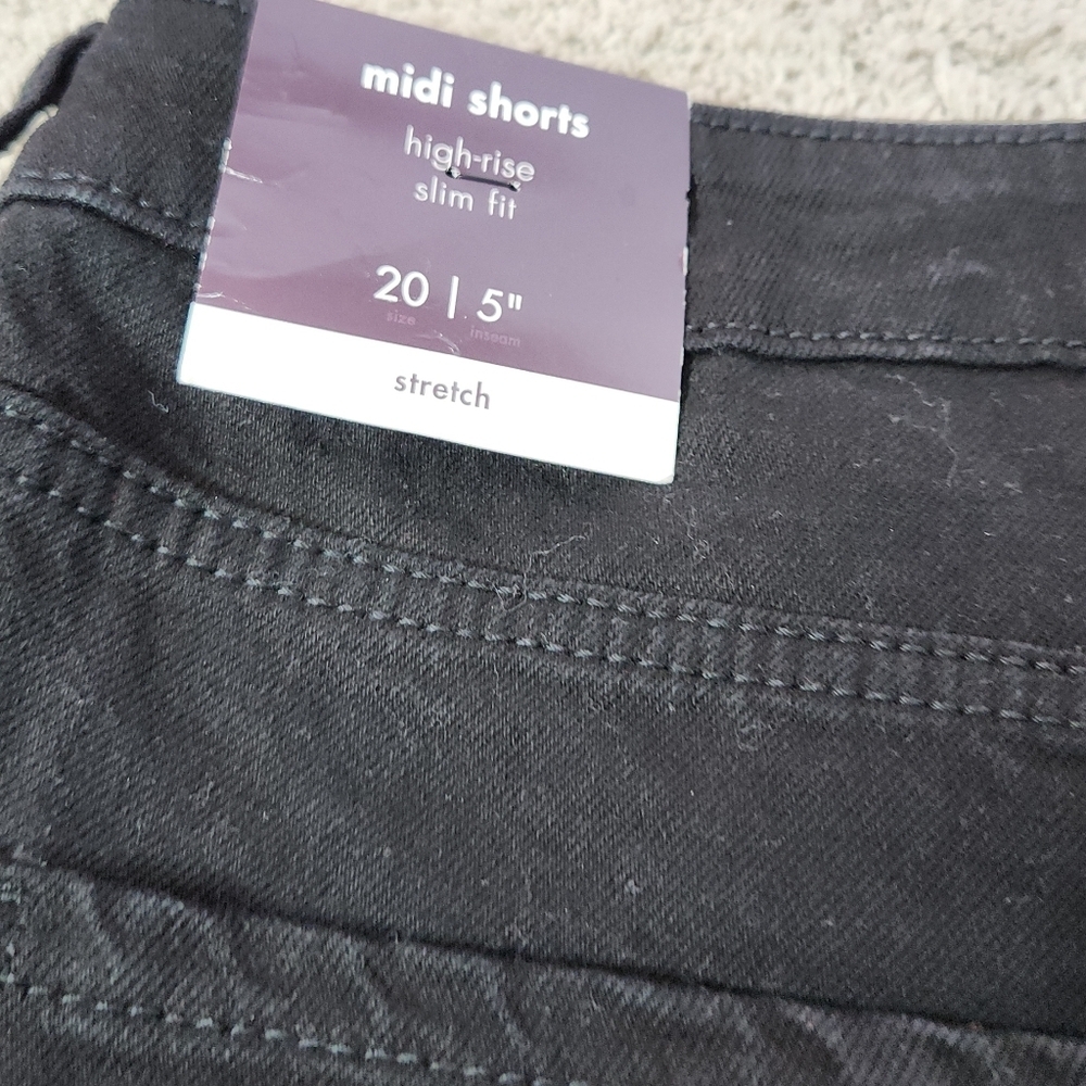 Women's 5" High-Rise Jean Shorts - Ava & Viv Black Wash 20 - Picture 9 of 14